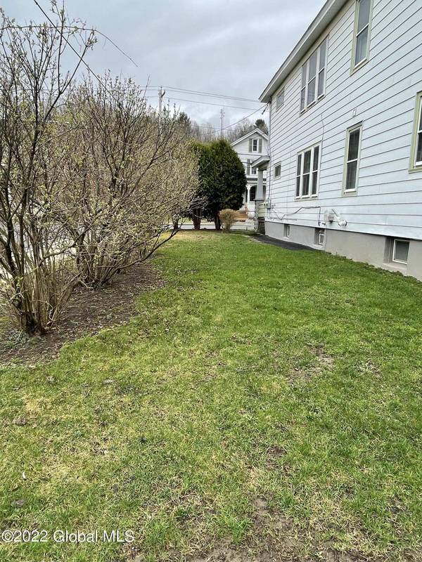 112 Florida  AVE, Amsterdam, NY 12010