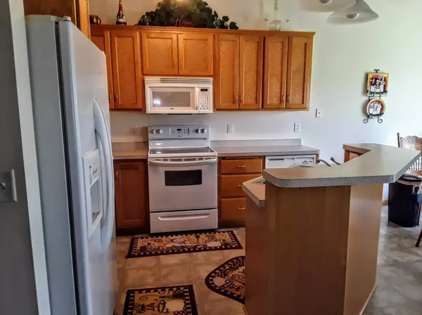 2140 Cleveland WAY S, Cambridge, MN 55008