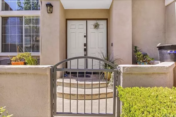 13566 Cobblestone LN, Westminster, CA 92683