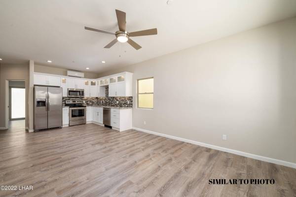 2770 S Palo Verde Blvd #J, Lake Havasu City, AZ 86404