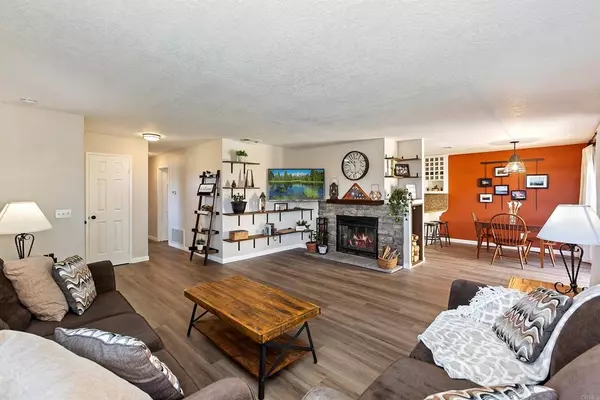 2677 Starkey WAY, Alpine, CA 91901