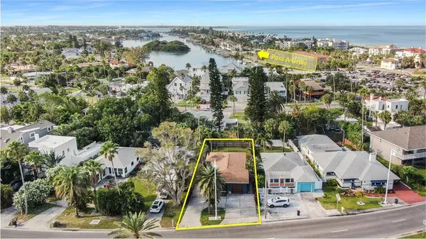 3412 E MARITANA DR, St Pete Beach, FL 33706