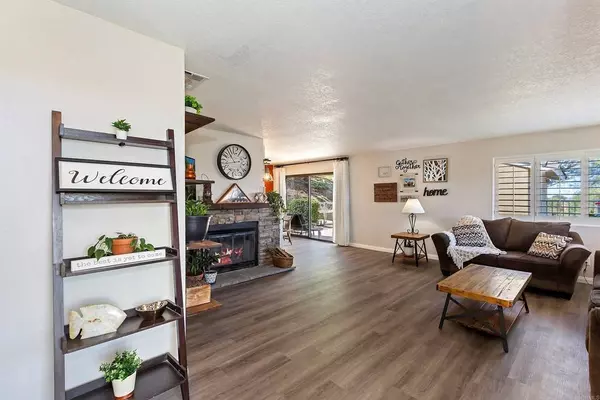 2677 Starkey WAY, Alpine, CA 91901