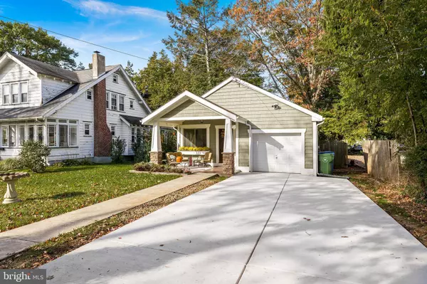 6 HARDING AVE, Cherry Hill, NJ 08002