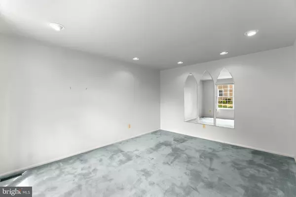 36 GOLDEN GRASS CT, Owings Mills, MD 21117