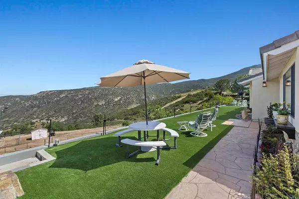 2677 Starkey WAY, Alpine, CA 91901