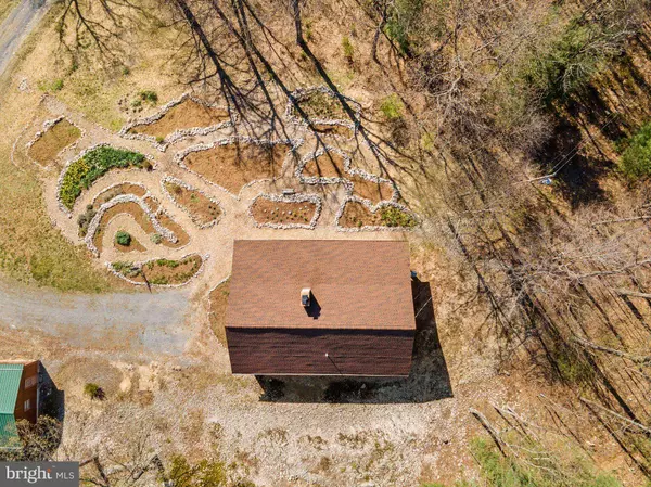 1812 RILEYVILLE RD, Rileyville, VA 22650