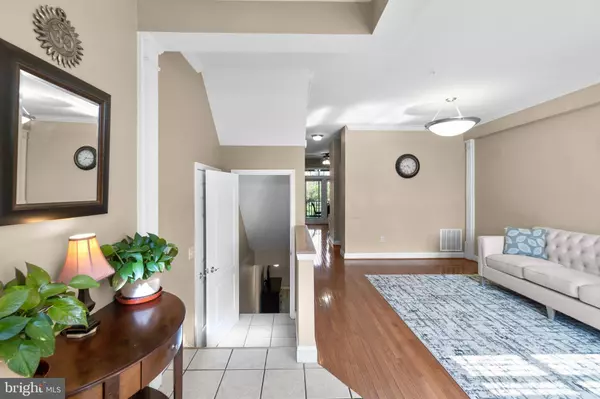 2219 MERION POND #9, Woodstock, MD 21163