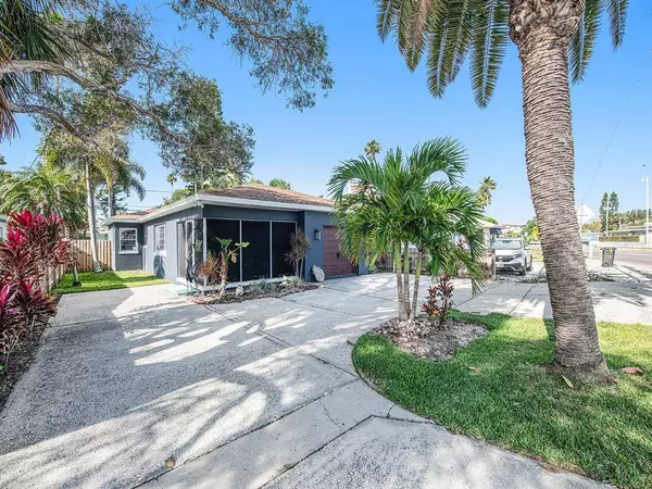 3412 E MARITANA DR, St Pete Beach, FL 33706