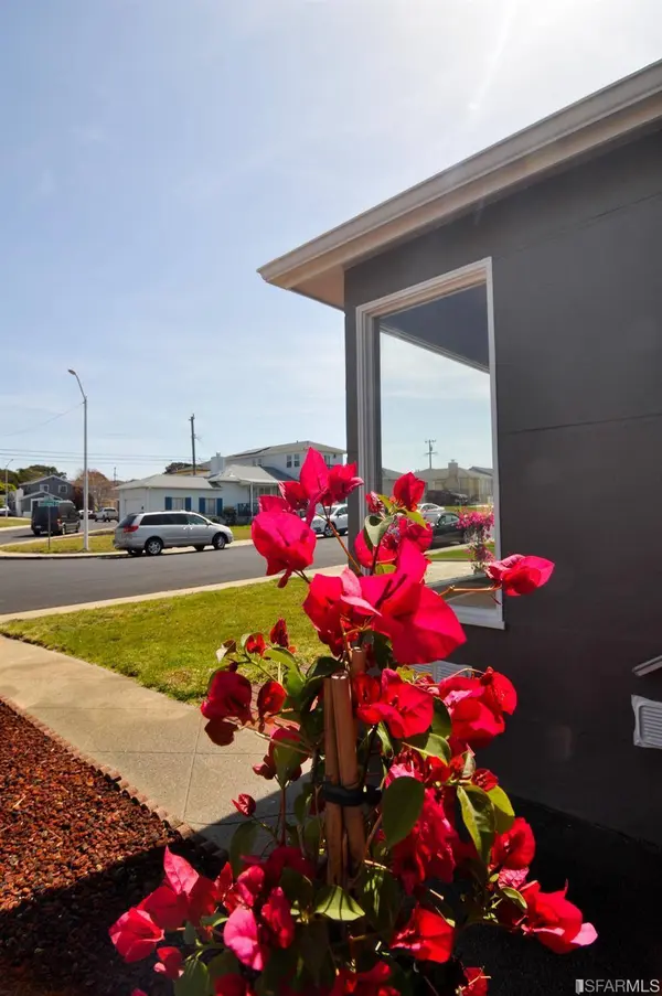 216 Brentwood DR, South San Francisco, CA 94080