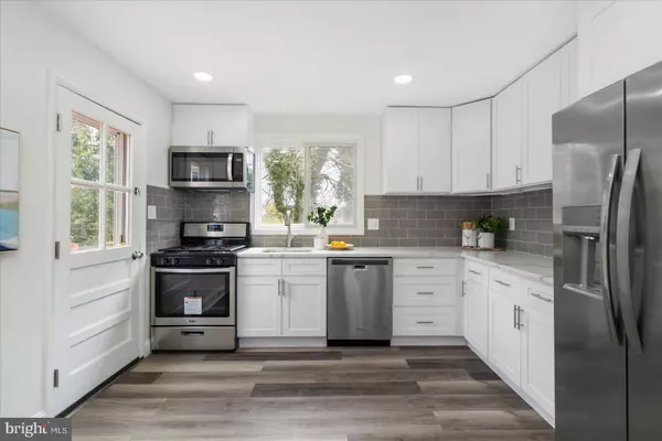 2337 FOSTER AVE, Parkville, MD 21234