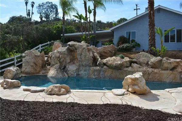 13883 Sage Mountain LN, Jamul, CA 91935