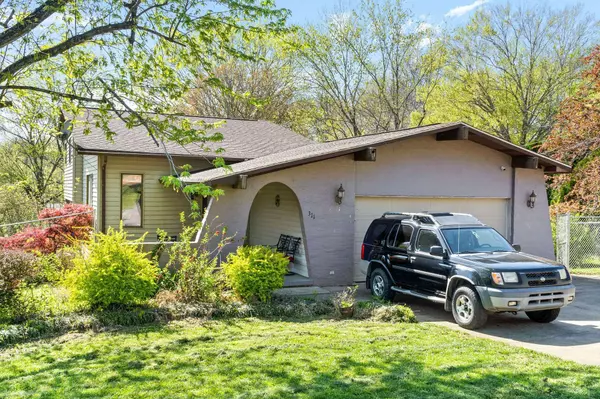 311 Wildlife Rd, Dover, TN 37058