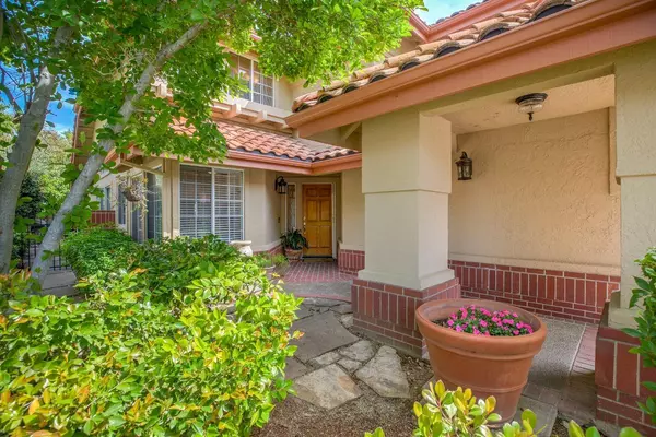 101 Eagle Creek CT, Folsom, CA 95630