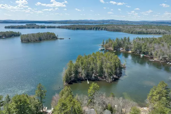 2 Hermit IS, Moultonborough, NH 03254