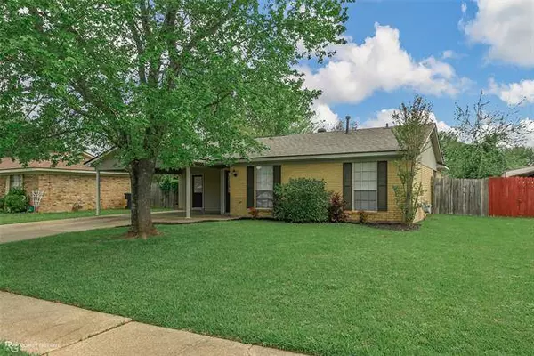 4727 Longstreet Place, Bossier City, LA 71112