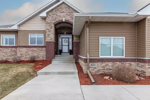 355 Alaina PL NE, Sauk Rapids, MN 56379