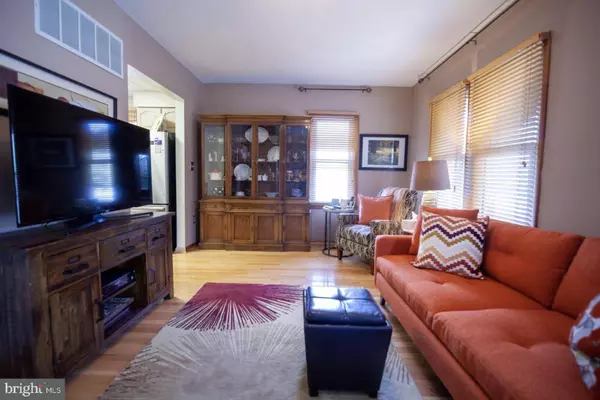 39 EGG HARBOR RD, Berlin, NJ 08009