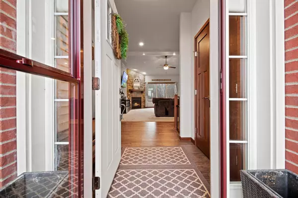 355 Alaina PL NE, Sauk Rapids, MN 56379