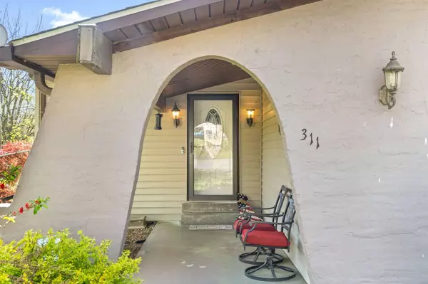 311 Wildlife Rd, Dover, TN 37058