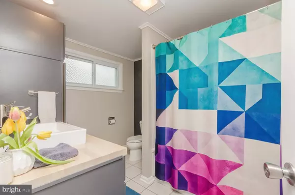 207 N PRINCESS ST, Shepherdstown, WV 25443