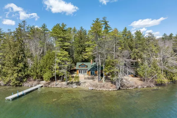 2 Hermit IS, Moultonborough, NH 03254