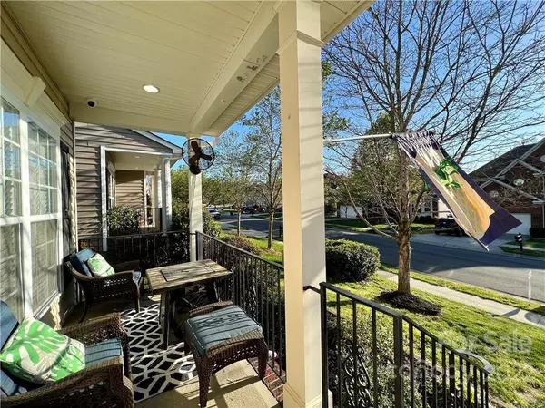 2247 Elendil LN, Charlotte, NC 28269