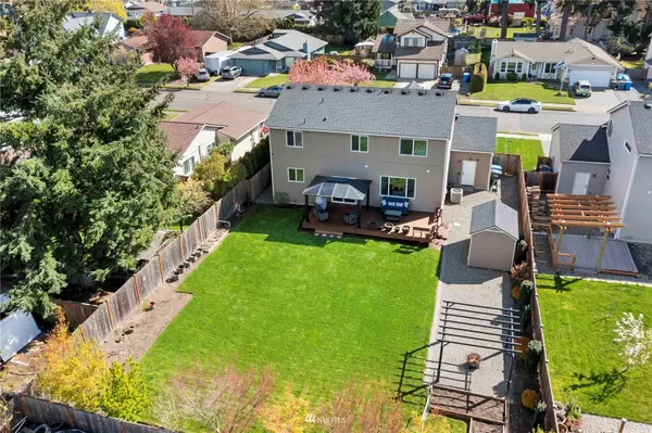 1313 10th AVE SE, Puyallup, WA 98372