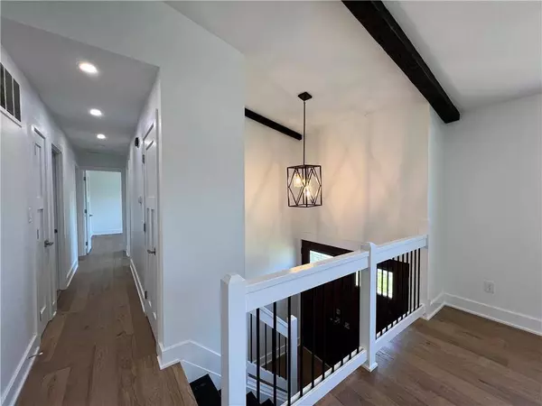 7702 Home DR, Fishers, IN 46038