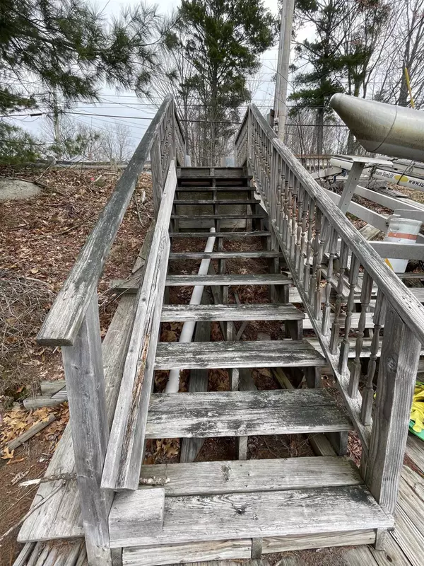 223 Weirs BLVD, Laconia, NH 03246