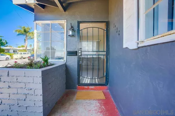 3730 Kingsley Street, San Diego, CA 92106