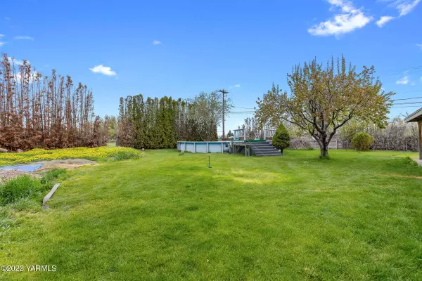 2602 37th Ave S, Yakima, WA 98903