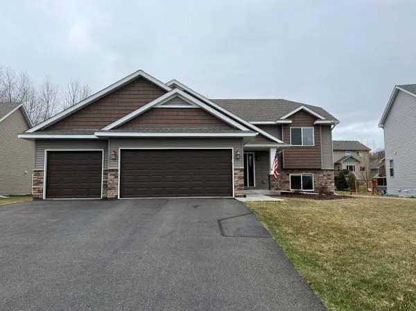 551 Kayla LN, Hanover, MN 55341