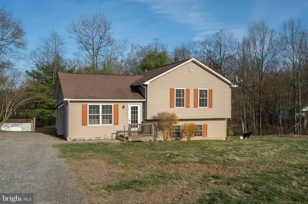 108 HICKORY LN, Augusta, WV 26704