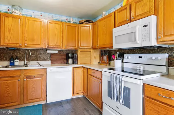 423 HAPPY CREEK RD, Front Royal, VA 22630