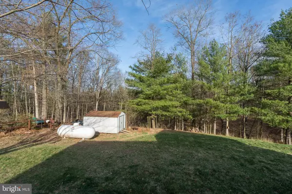 108 HICKORY LN, Augusta, WV 26704