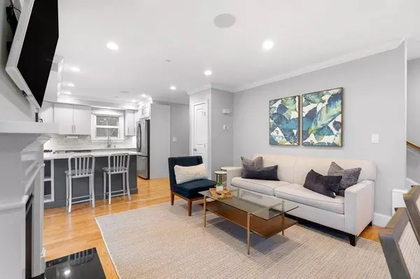 11 Nichols St #1, Danvers, MA 01923