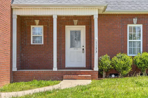 1153 Chinook Cir, Clarksville, TN 37042