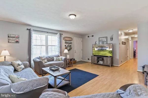 85 VALLEY DALE CT, Berkeley Springs, WV 25411