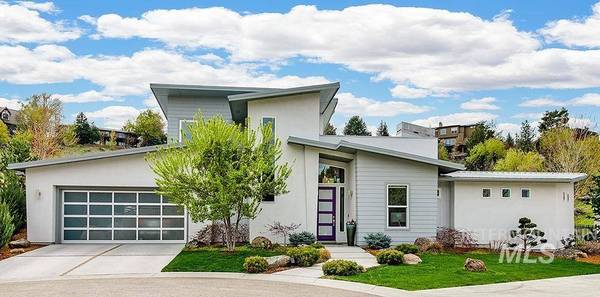 423 W Sand Dune Ln, Boise, ID 83702