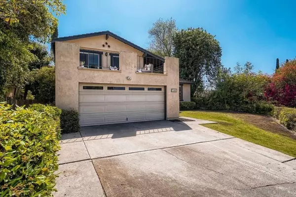 7644 Forrestal Rd, San Diego, CA 92120