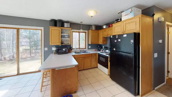 2339 Loop Rd, Mora, MN 55051