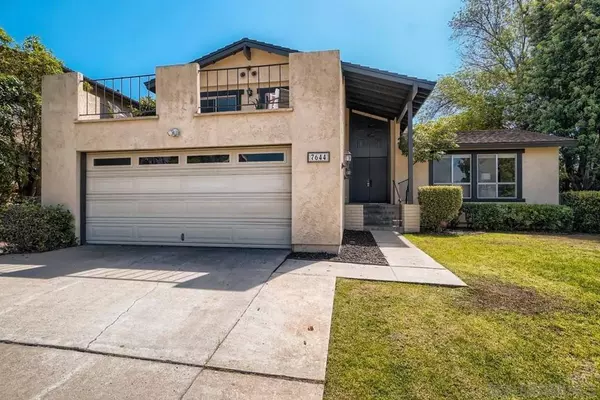 7644 Forrestal Rd, San Diego, CA 92120