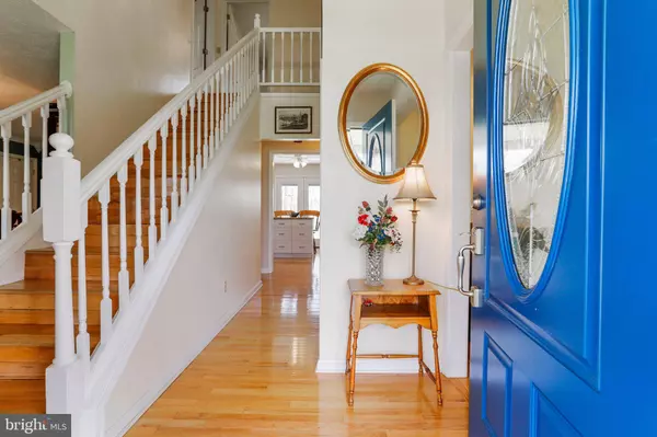 46 SHANNON LN, Kearneysville, WV 25430