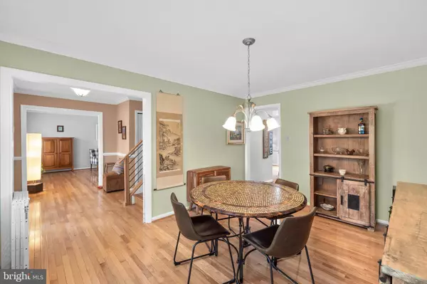 10160 ROPE MAKER DR, Ellicott City, MD 21042