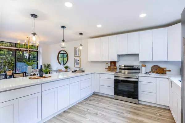 4519 170th PL NE #2, Redmond, WA 98052