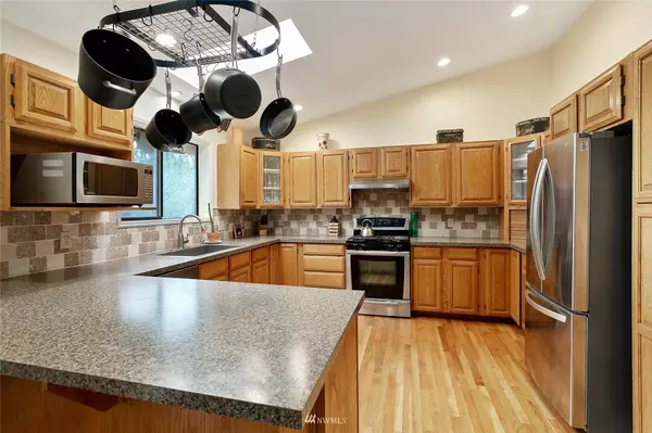 1295 Paradise WAY, Ferndale, WA 98248