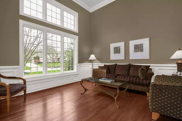 5338 Sheffield Avenue, Powell, OH 43065