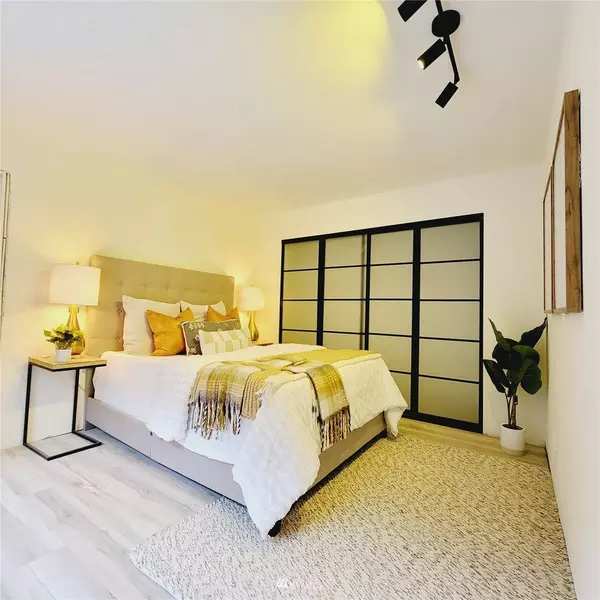 4519 170th PL NE #2, Redmond, WA 98052