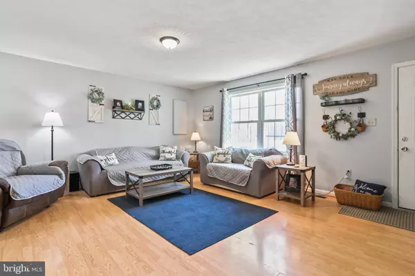 85 VALLEY DALE CT, Berkeley Springs, WV 25411